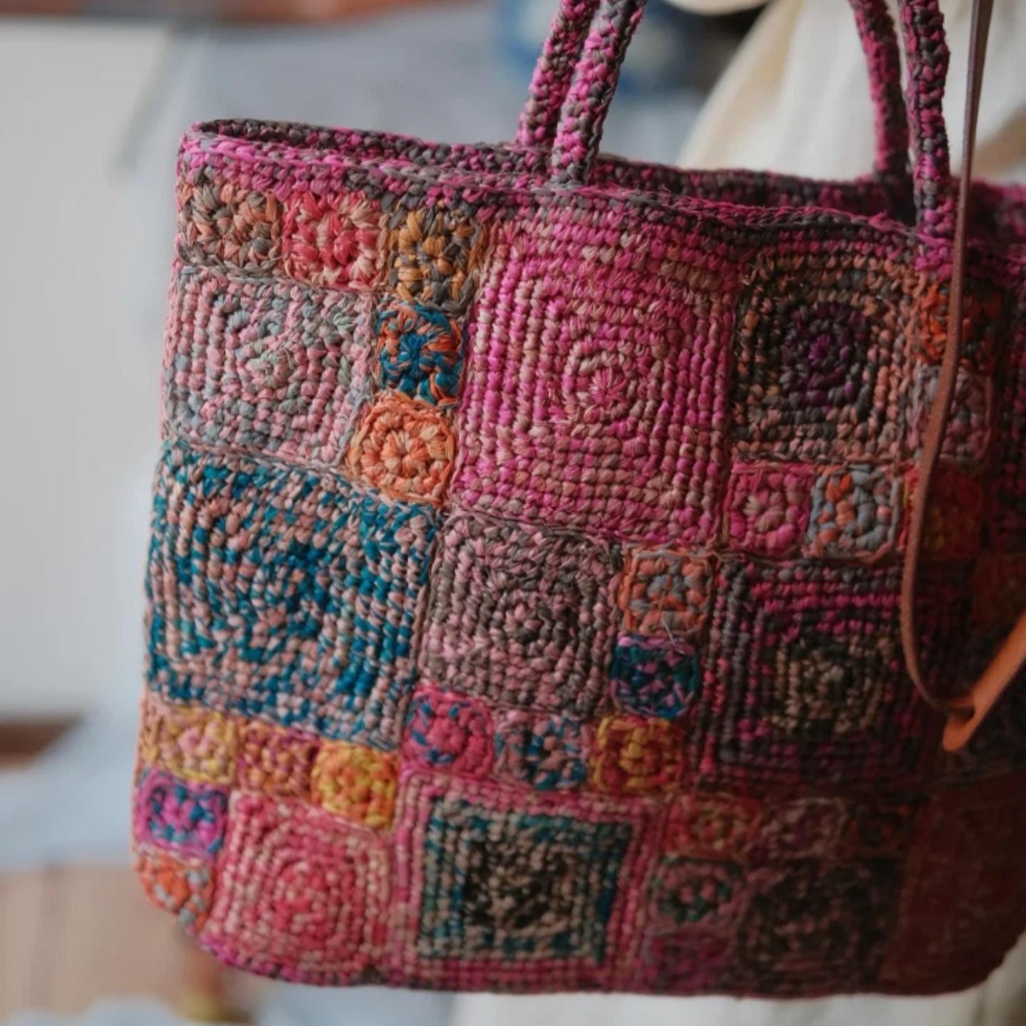 Handmade Boho Chic Raffia Handbag, Colorful Crochet Tote Bag, Woven Beach Bag with Magnetic Snap, Perfect for Vacation, Gift for Her